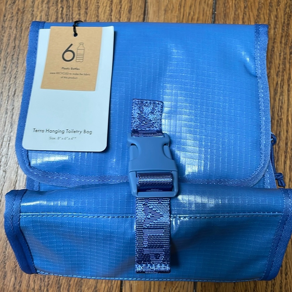 Calpak Terra hanging toiletry bag NEW w tags